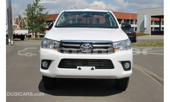 Buy Import Toyota Hilux White Car in Import - Dubai in Dhufar Buy Import Toyota Hilux White Car in Import - Dubai in Dhufar