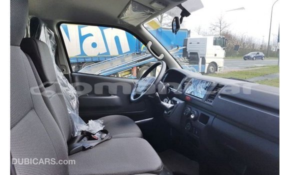 Buy Import Toyota Hiace White Car in Import - Dubai in Dhufar Buy Import Toyota Hiace White Car in Import - Dubai in Dhufar