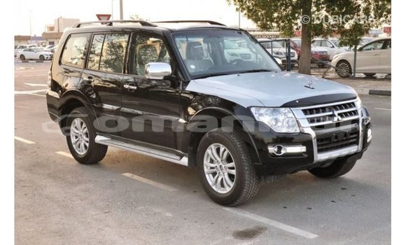 Buy Import Mitsubishi Pajero Black Car in Import - Dubai in Dhufar Buy Import Mitsubishi Pajero Black Car in Import - Dubai in Dhufar