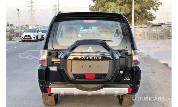 Buy Import Mitsubishi Pajero Black Car in Import - Dubai in Dhufar Buy Import Mitsubishi Pajero Black Car in Import - Dubai in Dhufar