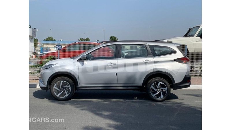 Big with watermark toyota rush dhufar import dubai 3130