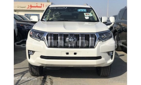 Buy Import Toyota Prado White Car in Import - Dubai in Dhufar Buy Import Toyota Prado White Car in Import - Dubai in Dhufar