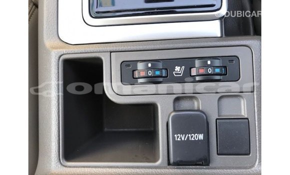Buy Import Toyota Prado White Car in Import - Dubai in Dhufar Buy Import Toyota Prado White Car in Import - Dubai in Dhufar