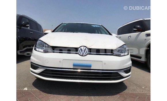 Buy Import Volkswagen Golf White Car in Import - Dubai in Dhufar Buy Import Volkswagen Golf White Car in Import - Dubai in Dhufar