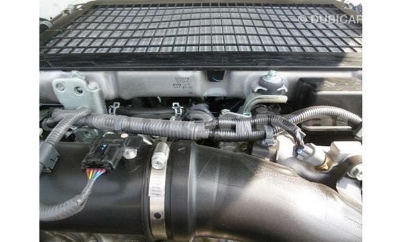 Buy Import Toyota Land Cruiser White Car in Import - Dubai in Dhufar Buy Import Toyota Land Cruiser White Car in Import - Dubai in Dhufar