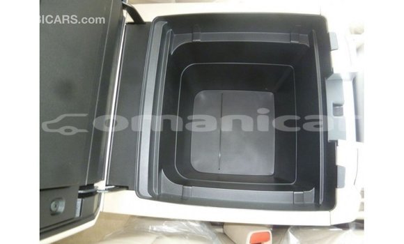 Buy Import Toyota Land Cruiser Black Car in Import - Dubai in Dhufar Buy Import Toyota Land Cruiser Black Car in Import - Dubai in Dhufar