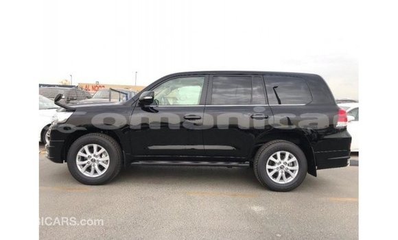 Buy Import Toyota Land Cruiser Black Car in Import - Dubai in Dhufar Buy Import Toyota Land Cruiser Black Car in Import - Dubai in Dhufar