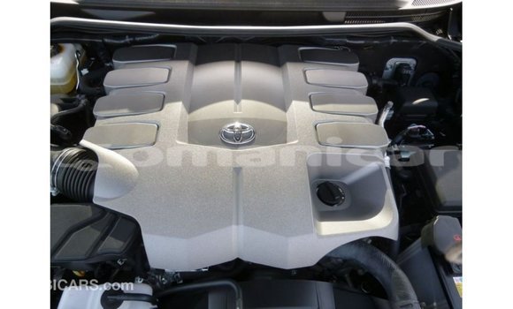 Buy Import Toyota Land Cruiser Black Car in Import - Dubai in Dhufar Buy Import Toyota Land Cruiser Black Car in Import - Dubai in Dhufar