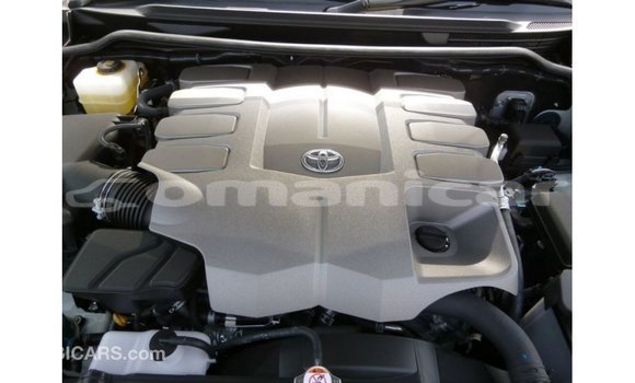 Buy Import Toyota Land Cruiser White Car in Import - Dubai in Dhufar Buy Import Toyota Land Cruiser White Car in Import - Dubai in Dhufar