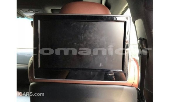 Buy Import Toyota Land Cruiser White Car in Import - Dubai in Dhufar Buy Import Toyota Land Cruiser White Car in Import - Dubai in Dhufar