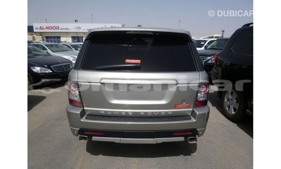 Buy Import Land Rover Range Rover Other Car in Import - Dubai in Dhufar Buy Import Land Rover Range Rover Other Car in Import - Dubai in Dhufar