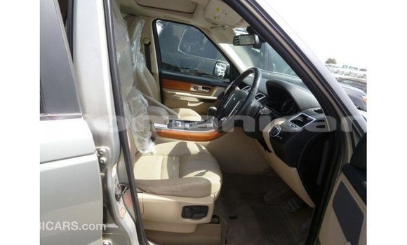 Buy Import Land Rover Range Rover Other Car in Import - Dubai in Dhufar Buy Import Land Rover Range Rover Other Car in Import - Dubai in Dhufar