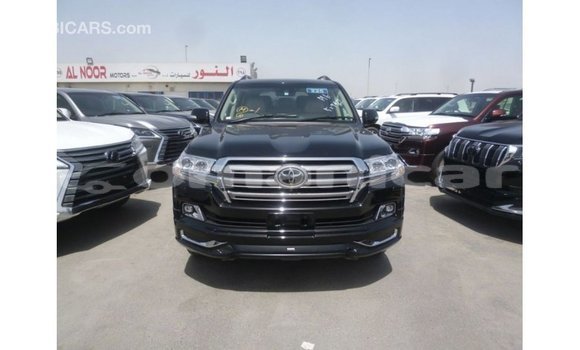 Buy Import Toyota Land Cruiser Black Car in Import - Dubai in Dhufar Buy Import Toyota Land Cruiser Black Car in Import - Dubai in Dhufar