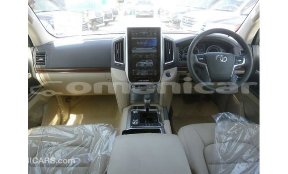 Buy Import Toyota Land Cruiser Blue Car in Import - Dubai in Dhufar Buy Import Toyota Land Cruiser Blue Car in Import - Dubai in Dhufar