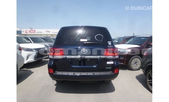 Buy Import Toyota Land Cruiser Blue Car in Import - Dubai in Dhufar Buy Import Toyota Land Cruiser Blue Car in Import - Dubai in Dhufar