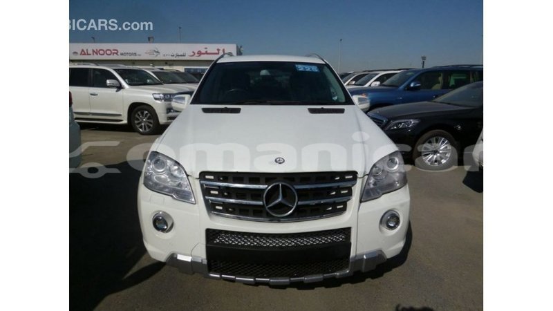 Big with watermark mercedes benz 190 dhufar import dubai 3157