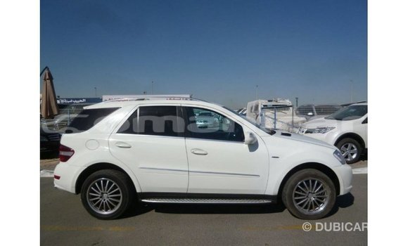 Buy Import Mercedes-Benz 190 White Car in Import - Dubai in Dhufar Buy Import Mercedes-Benz 190 White Car in Import - Dubai in Dhufar