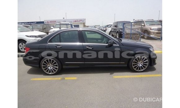 Buy Import Mercedes-Benz 190 Black Car in Import - Dubai in Dhufar Buy Import Mercedes-Benz 190 Black Car in Import - Dubai in Dhufar