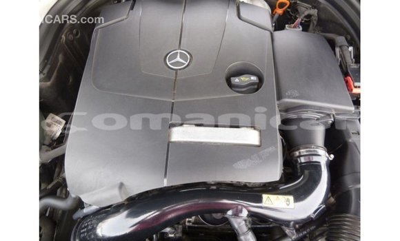 Buy Import Mercedes-Benz 190 Black Car in Import - Dubai in Dhufar Buy Import Mercedes-Benz 190 Black Car in Import - Dubai in Dhufar