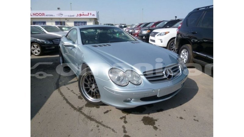Big with watermark mercedes benz 190 dhufar import dubai 3159