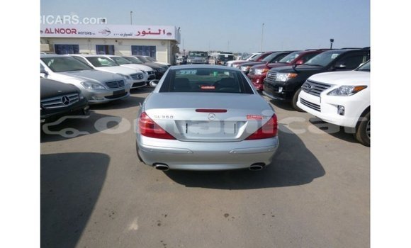 Buy Import Mercedes-Benz 190 Other Car in Import - Dubai in Dhufar Buy Import Mercedes-Benz 190 Other Car in Import - Dubai in Dhufar