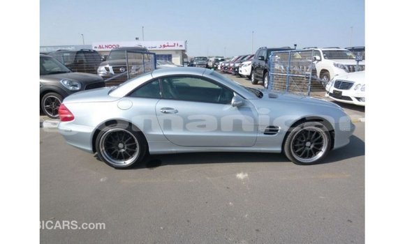 Buy Import Mercedes-Benz 190 Other Car in Import - Dubai in Dhufar Buy Import Mercedes-Benz 190 Other Car in Import - Dubai in Dhufar