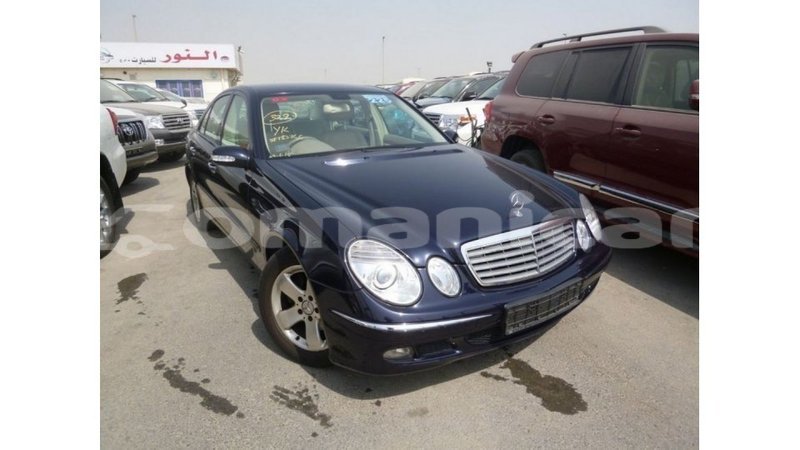 Big with watermark mercedes benz 200 dhufar import dubai 3160