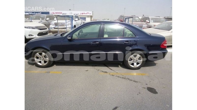 Big with watermark mercedes benz 200 dhufar import dubai 3160