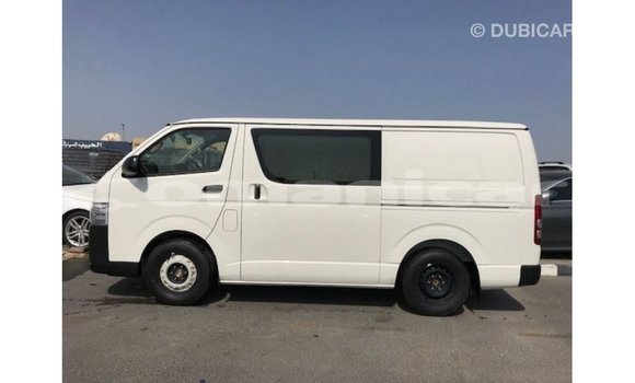 Buy Import Toyota Hiace White Car in Import - Dubai in Dhufar Buy Import Toyota Hiace White Car in Import - Dubai in Dhufar
