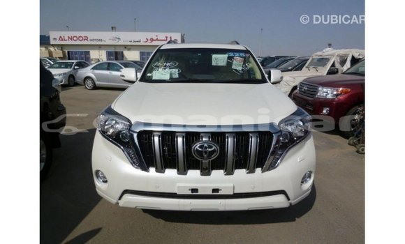 Buy Import Toyota Prado White Car in Import - Dubai in Dhufar Buy Import Toyota Prado White Car in Import - Dubai in Dhufar
