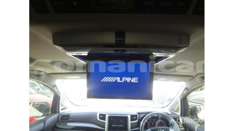 Big with watermark toyota vellfire dhufar import dubai 3170