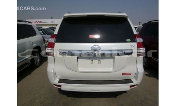 Buy Import Toyota Prado White Car in Import - Dubai in Dhufar Buy Import Toyota Prado White Car in Import - Dubai in Dhufar