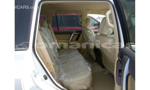Buy Import Toyota Prado White Car in Import - Dubai in Dhufar Buy Import Toyota Prado White Car in Import - Dubai in Dhufar