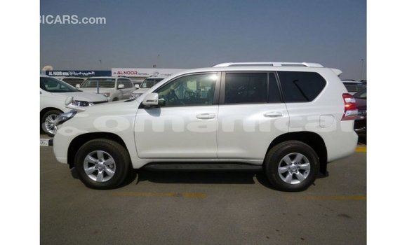 Buy Import Toyota Prado White Car in Import - Dubai in Dhufar Buy Import Toyota Prado White Car in Import - Dubai in Dhufar
