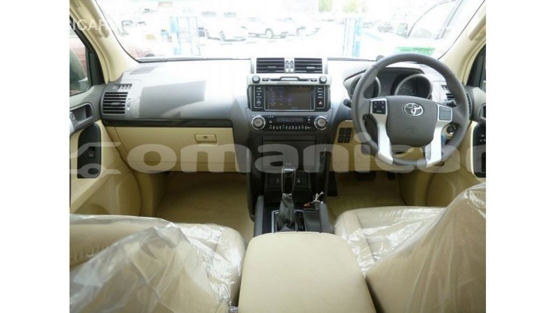 Big with watermark toyota prado dhufar import dubai 3179