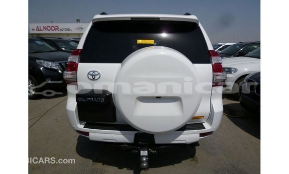 Buy Import Toyota Prado White Car in Import - Dubai in Dhufar Buy Import Toyota Prado White Car in Import - Dubai in Dhufar