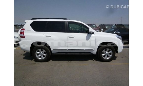 Buy Import Toyota Prado White Car in Import - Dubai in Dhufar Buy Import Toyota Prado White Car in Import - Dubai in Dhufar