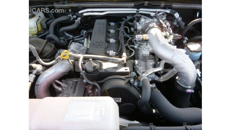 Big with watermark toyota prado dhufar import dubai 3181