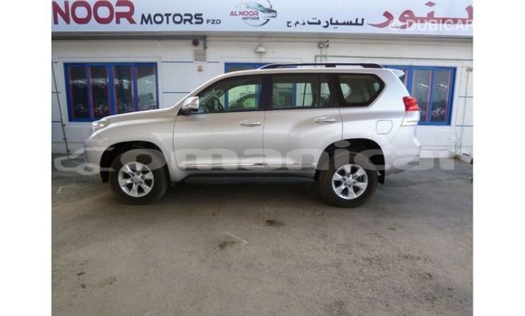 Buy Import Toyota Prado Other Car in Import - Dubai in Dhufar Buy Import Toyota Prado Other Car in Import - Dubai in Dhufar
