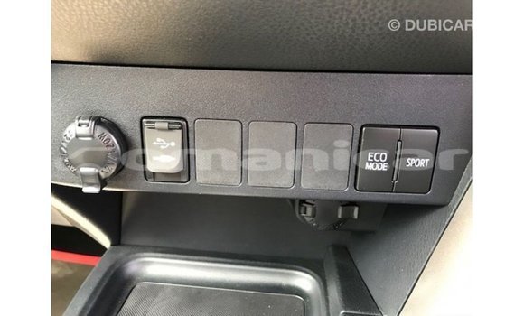 Buy Import Toyota 4Runner White Car in Import - Dubai in Dhufar Buy Import Toyota 4Runner White Car in Import - Dubai in Dhufar