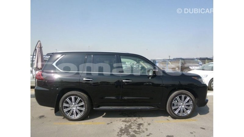 Big with watermark lexus lx dhufar import dubai 3188