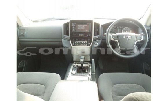 Buy Import Toyota Land Cruiser Black Car in Import - Dubai in Dhufar Buy Import Toyota Land Cruiser Black Car in Import - Dubai in Dhufar