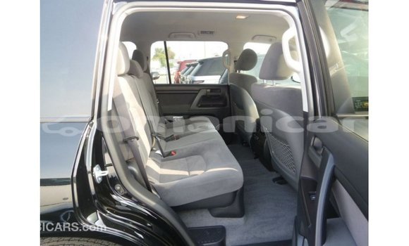 Buy Import Toyota Land Cruiser Black Car in Import - Dubai in Dhufar Buy Import Toyota Land Cruiser Black Car in Import - Dubai in Dhufar