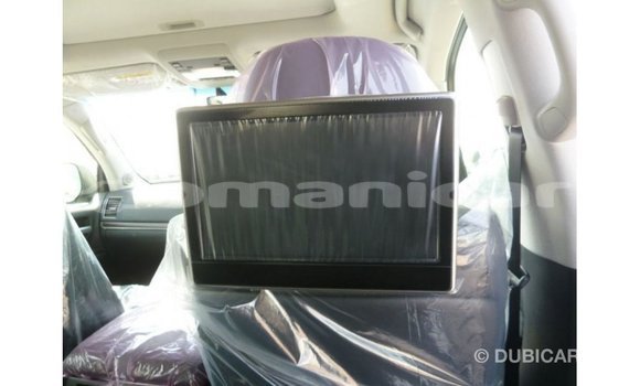 Buy Import Toyota Land Cruiser Other Car in Import - Dubai in Dhufar Buy Import Toyota Land Cruiser Other Car in Import - Dubai in Dhufar