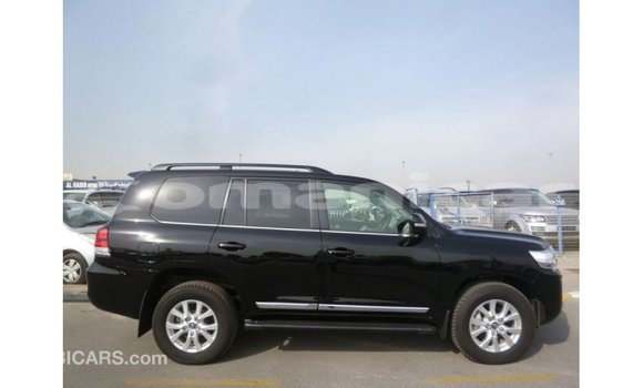 Buy Import Toyota Land Cruiser Black Car in Import - Dubai in Dhufar Buy Import Toyota Land Cruiser Black Car in Import - Dubai in Dhufar