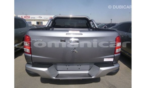 Buy Import Mitsubishi i Other Car in Import - Dubai in Dhufar Buy Import Mitsubishi i Other Car in Import - Dubai in Dhufar