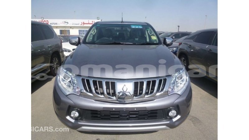 Big with watermark mitsubishi i dhufar import dubai 3195