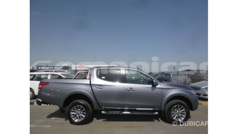 Big with watermark mitsubishi i dhufar import dubai 3195
