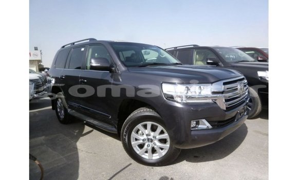 Buy Import Toyota Land Cruiser Other Car in Import - Dubai in Dhufar Buy Import Toyota Land Cruiser Other Car in Import - Dubai in Dhufar