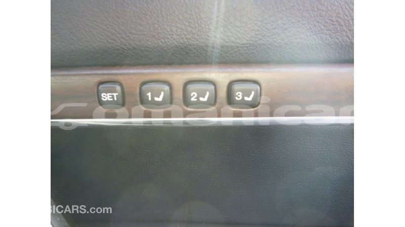 Big with watermark toyota land cruiser dhufar import dubai 3196